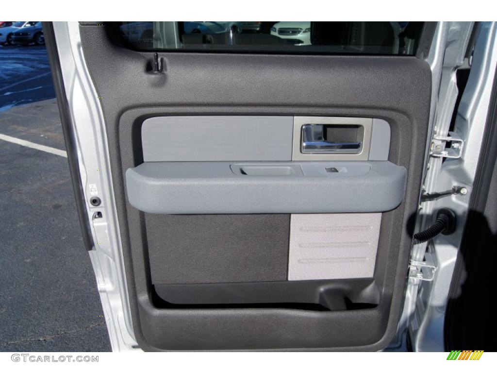 2011 Ford F150 XLT SuperCrew 4x4 Steel Gray Door Panel Photo #42119370