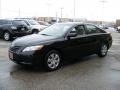 Black - Camry LE Photo No. 7