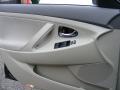 Black - Camry LE Photo No. 24