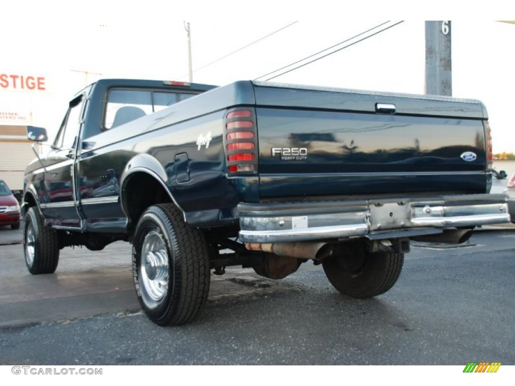 1997 F250 XLT Regular Cab 4x4 - Teal Metallic / Medium Graphite photo #14