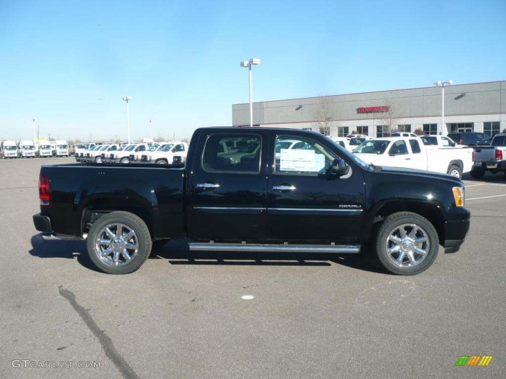 Onyx Black 2011 GMC Sierra 1500 Denali Crew Cab 4x4 Exterior Photo #42122006