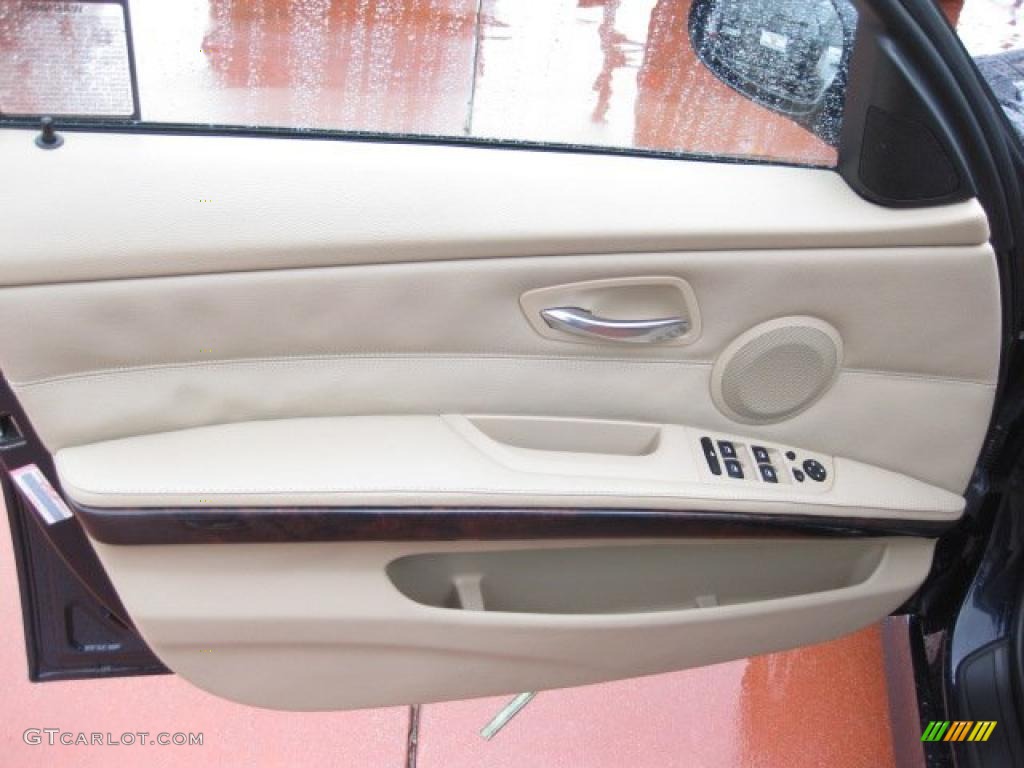 2008 BMW 3 Series 328i Wagon Door Panel Photos
