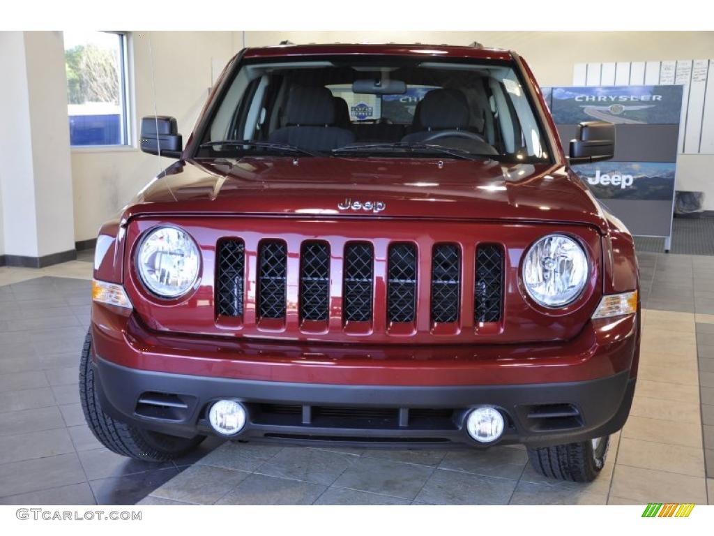 2011 Patriot Sport - Deep Cherry Red Crystal Pearl / Dark Slate Gray photo #3