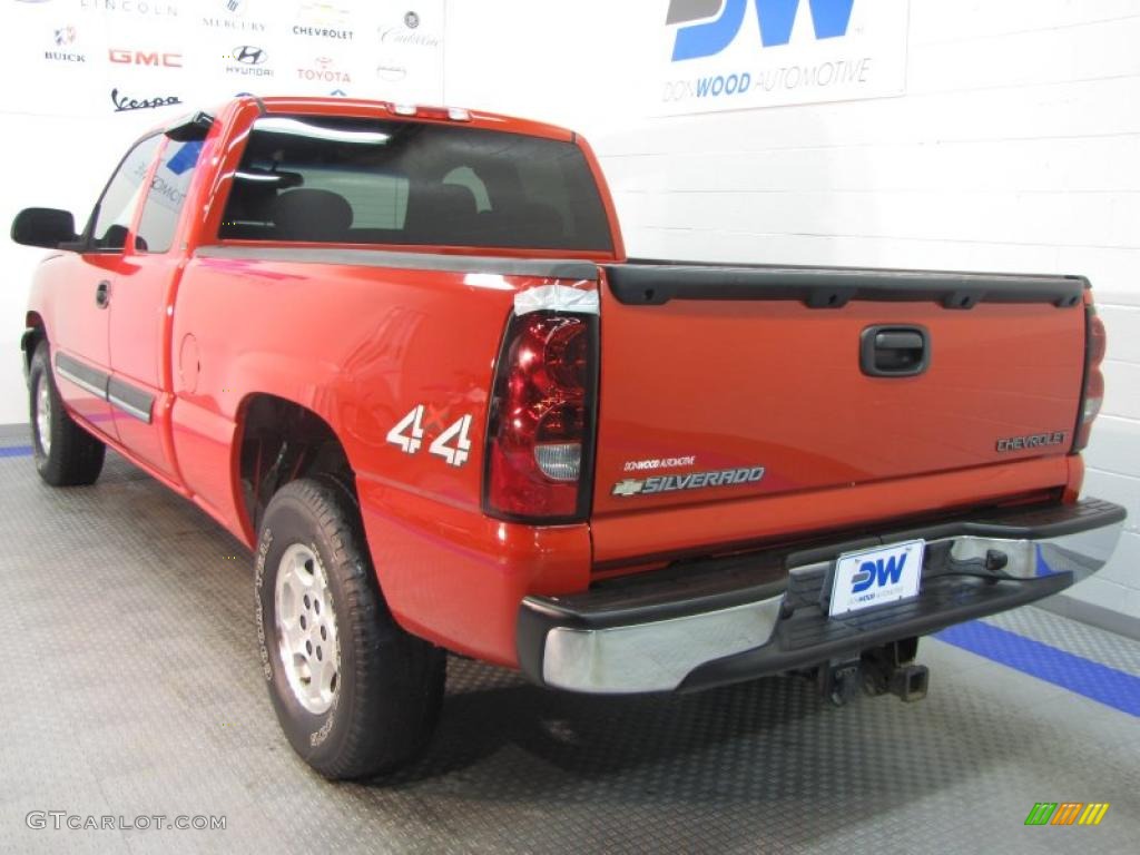 2004 Silverado 1500 LT Extended Cab 4x4 - Victory Red / Dark Charcoal photo #3