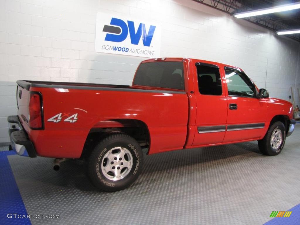 2004 Silverado 1500 LT Extended Cab 4x4 - Victory Red / Dark Charcoal photo #4