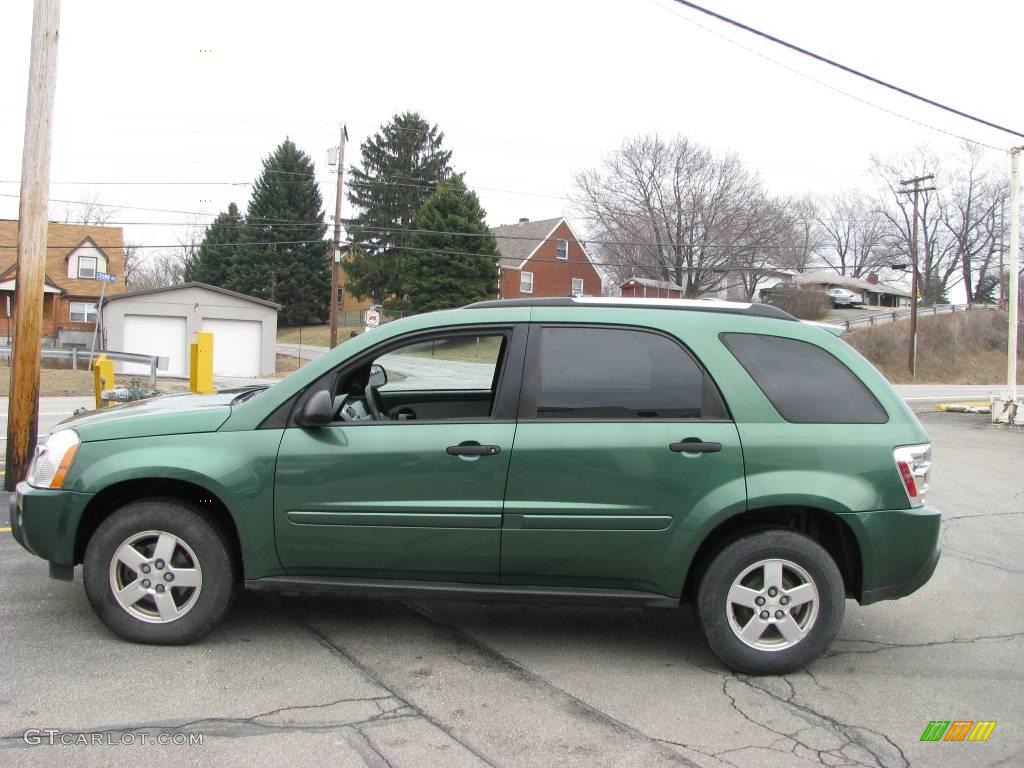 2005 Equinox LS AWD - Meander Green Metallic / Light Gray photo #6