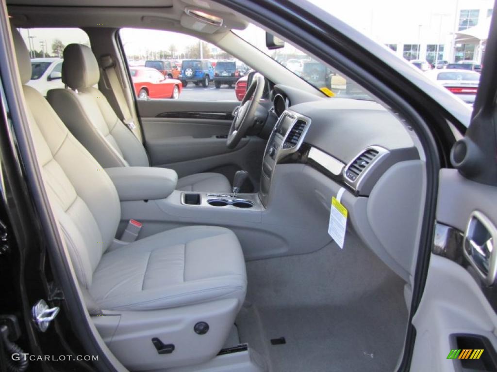 Dark Graystone/Medium Graystone Interior 2011 Jeep Grand Cherokee Laredo X Package Photo #42134611