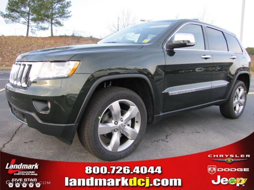 2011 Grand Cherokee Overland - Natural Green Pearl / New Saddle/Black photo #1