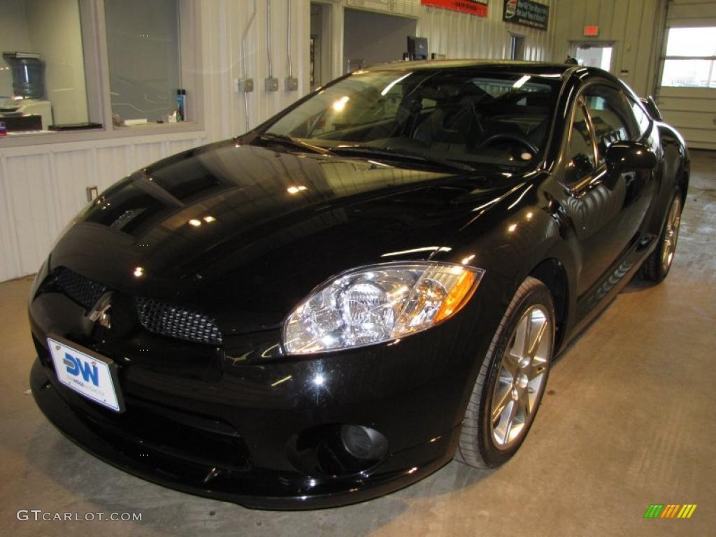 2008 Eclipse SE Coupe - Kalapana Black / Dark Charcoal photo #1