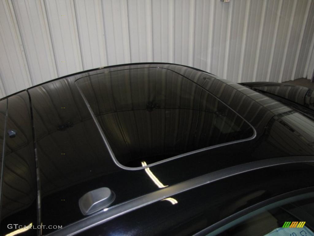2008 Eclipse SE Coupe - Kalapana Black / Dark Charcoal photo #5