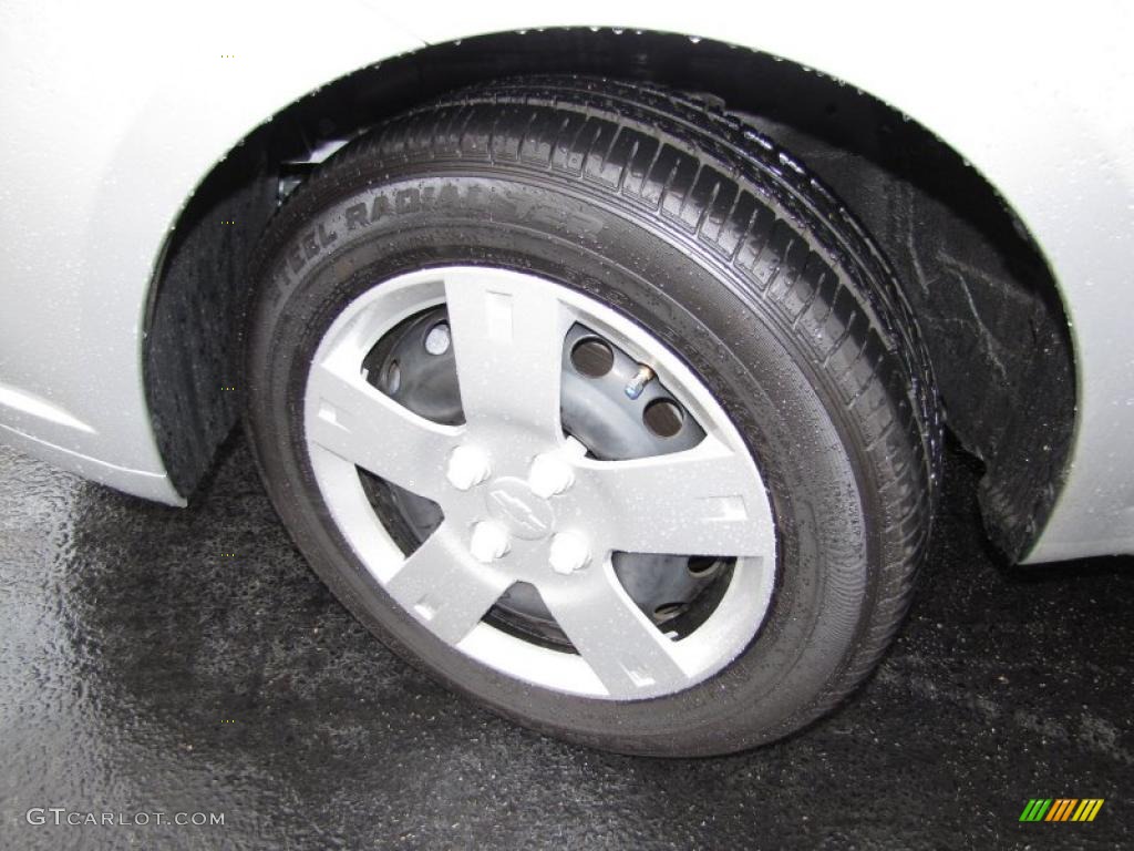 2011 Chevrolet Aveo Aveo5 LT Wheel Photo #42136211