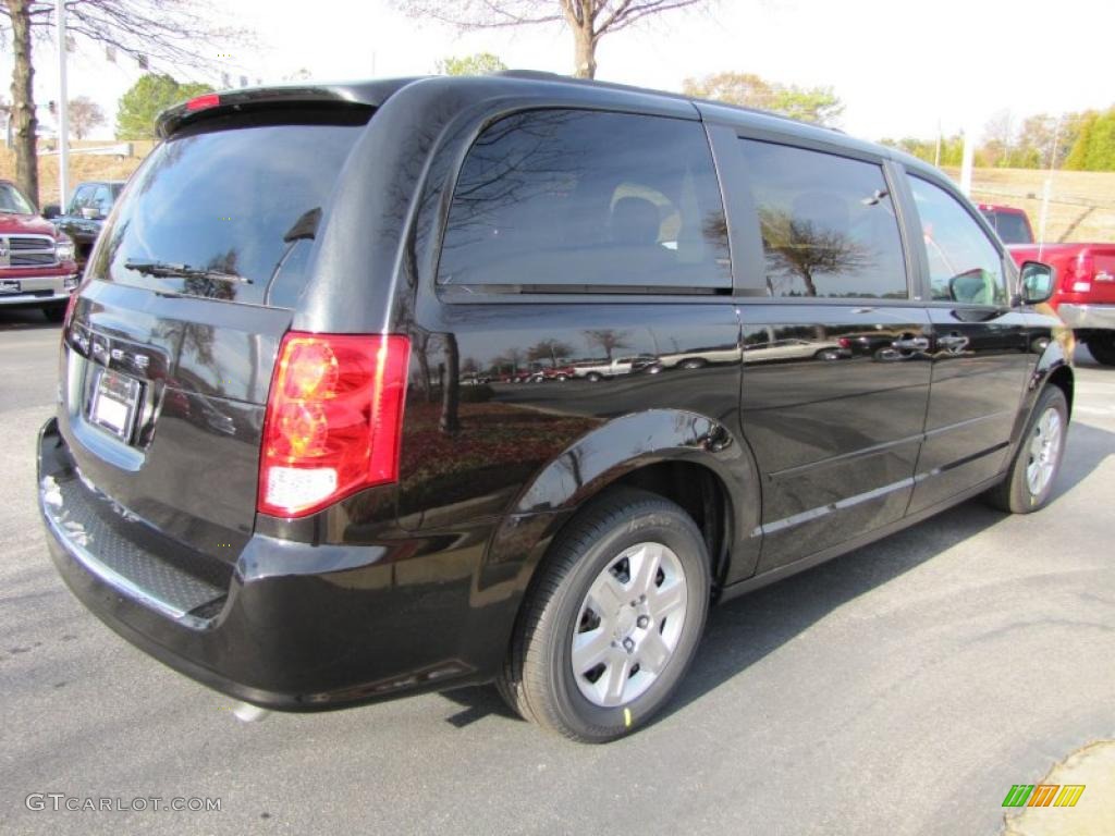 Brilliant Black Crystal Pearl 2011 Dodge Grand Caravan Express Exterior Photo #42137267