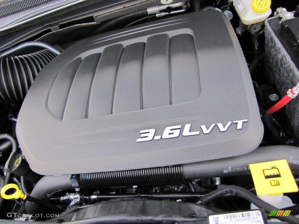 2011 Dodge Grand Caravan Express 3.6 Liter DOHC 24-Valve VVT Pentastar V6 Engine Photo #42137423