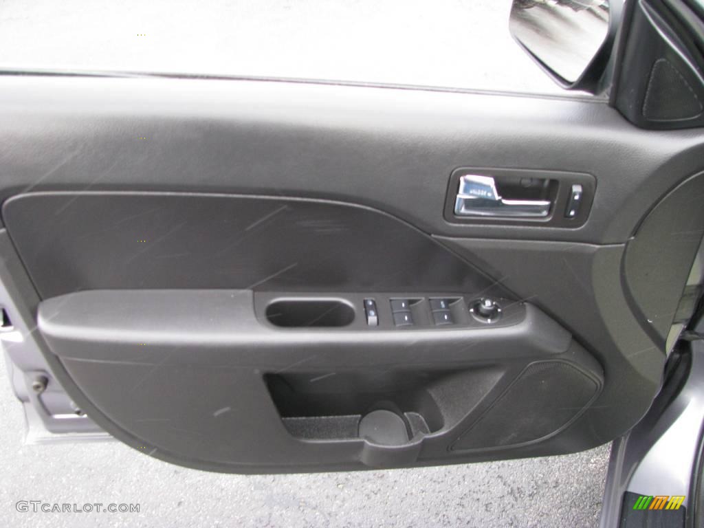 2007 Fusion SE V6 - Tungsten Grey Metallic / Charcoal Black photo #12