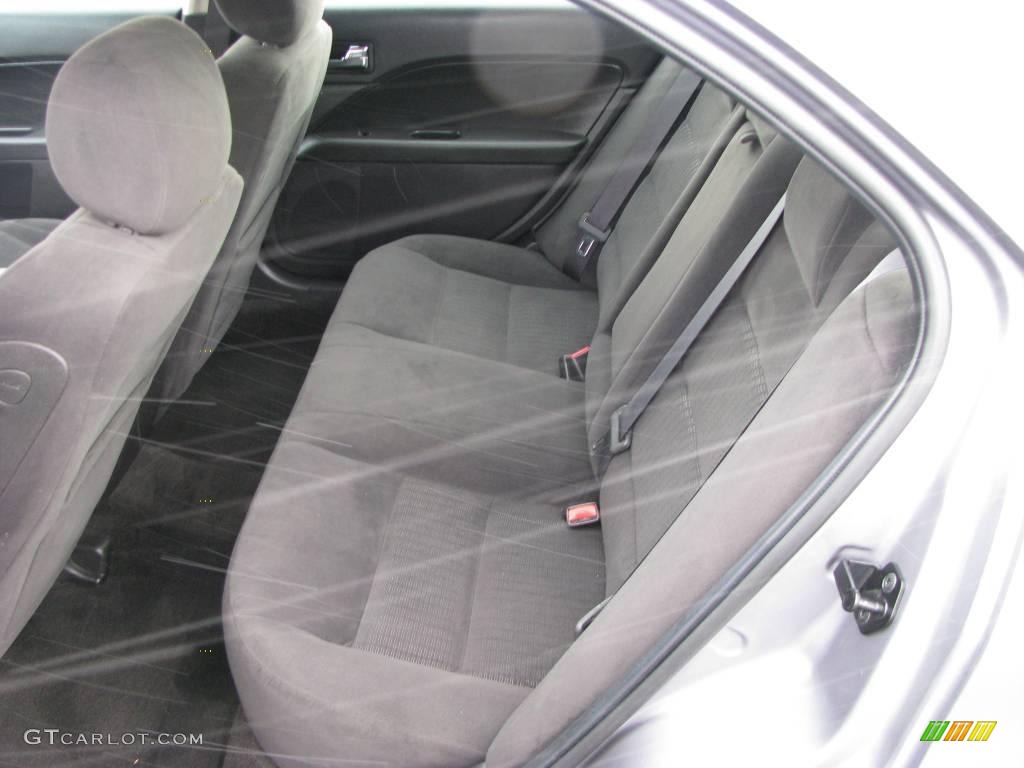 2007 Fusion SE V6 - Tungsten Grey Metallic / Charcoal Black photo #13