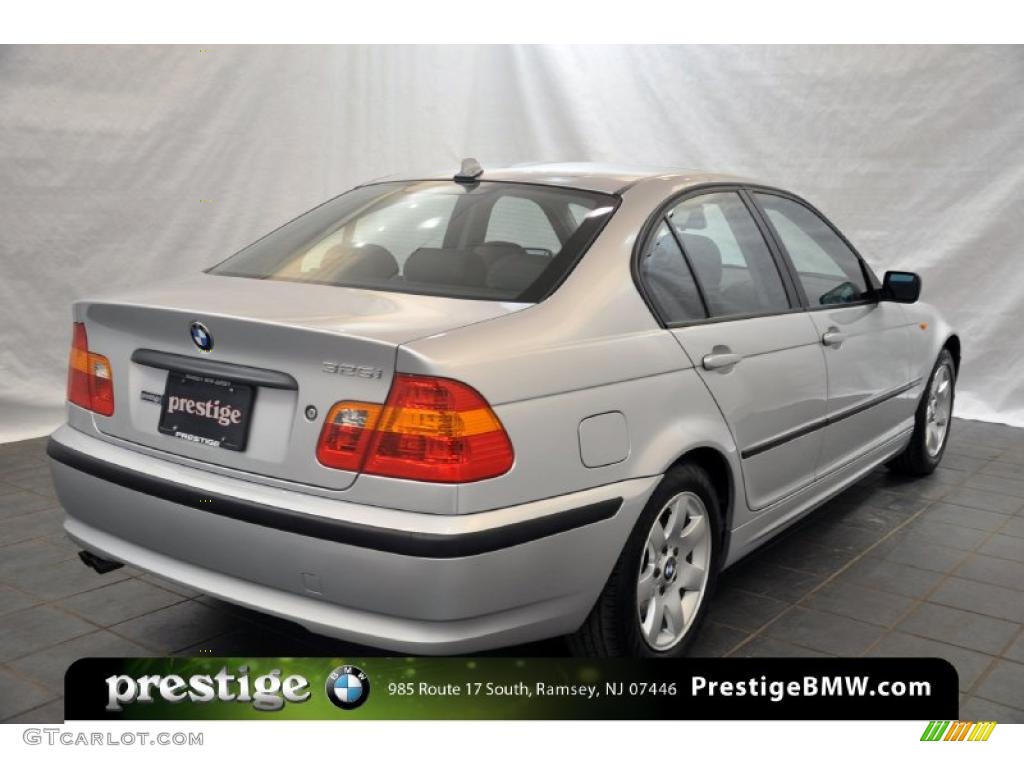 2005 3 Series 325i Sedan - Titanium Silver Metallic / Black photo #2