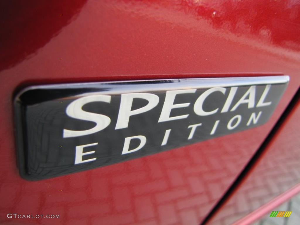 2007 Dodge Grand Caravan SXT Marks and Logos Photos