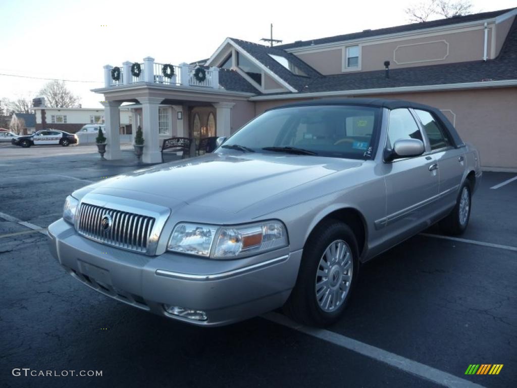 2008 Grand Marquis LS - Smokestone Metallic / Medium Light Stone photo #1