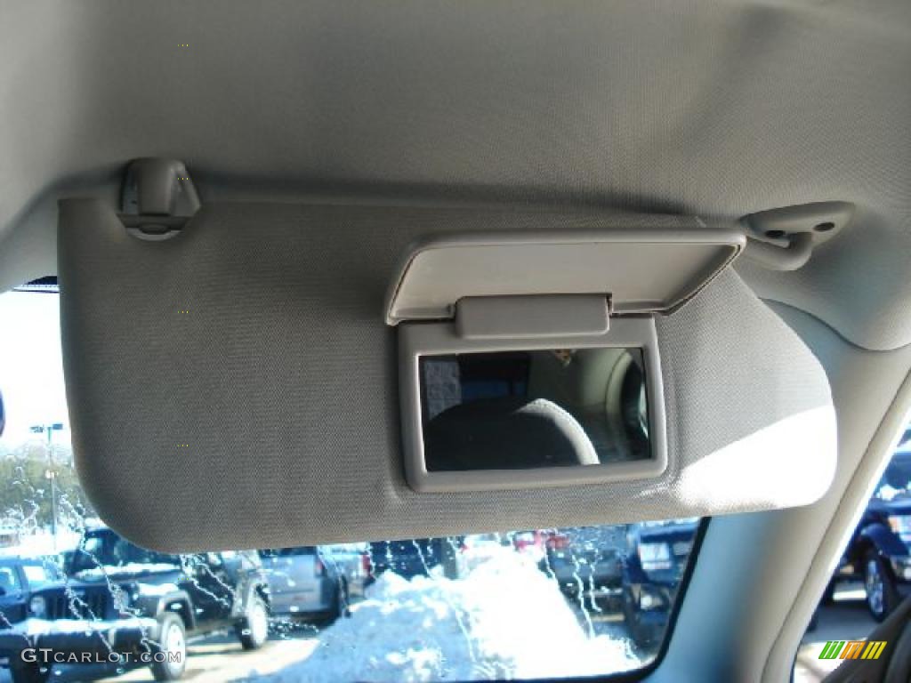 2007 Charger  - Stone White / Dark Slate Gray photo #18