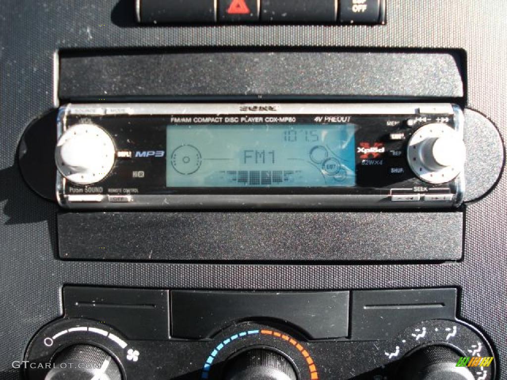 2007 Charger  - Stone White / Dark Slate Gray photo #21