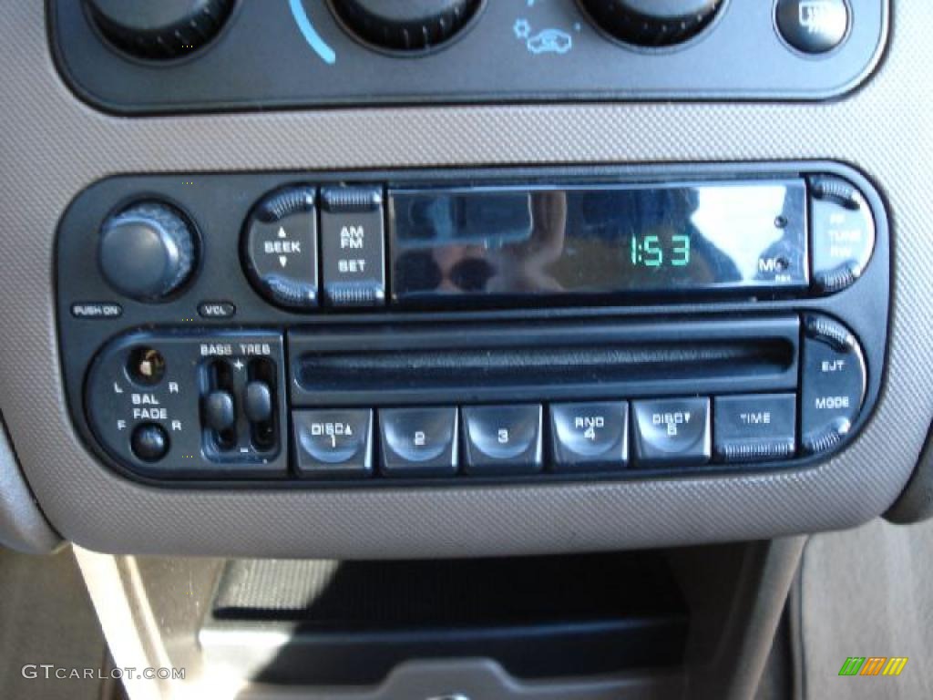 2004 Dodge Stratus SE Sedan Controls Photo #42144828