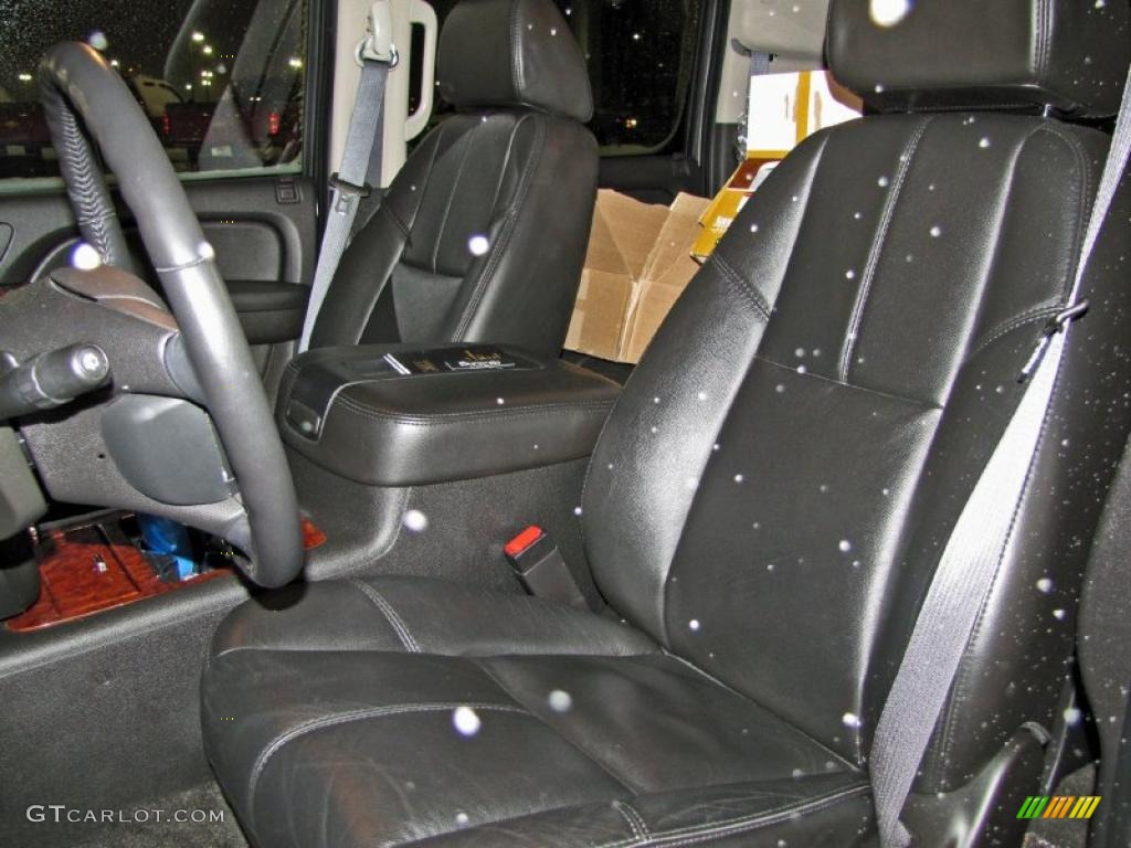 Ebony Interior 2007 Chevrolet Suburban 1500 LTZ 4x4 Photo #42146428