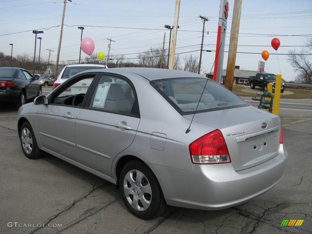 2008 Spectra EX Sedan - Silver / Gray photo #6
