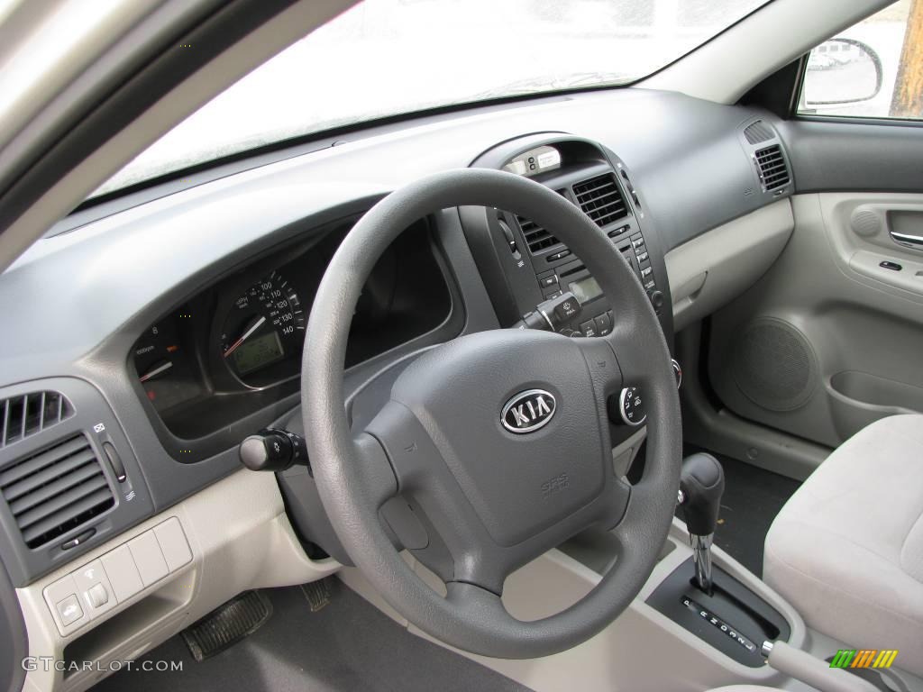 2008 Spectra EX Sedan - Silver / Gray photo #8