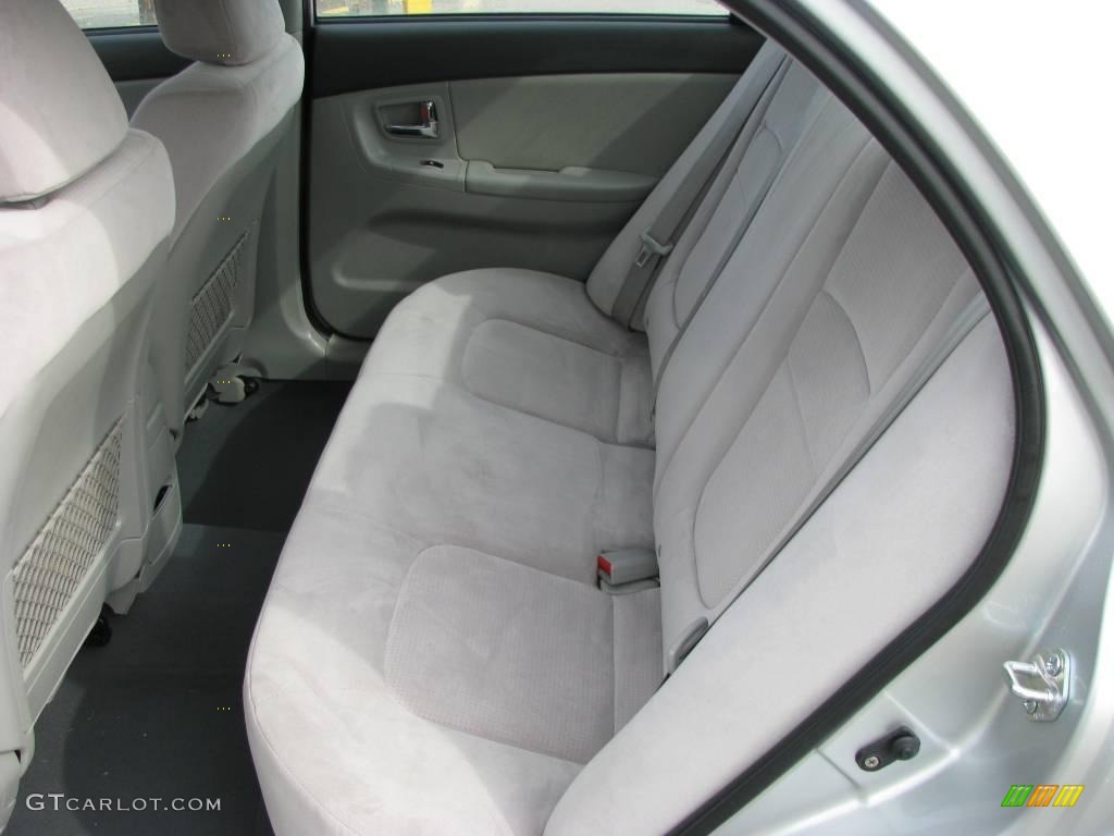 2008 Spectra EX Sedan - Silver / Gray photo #13