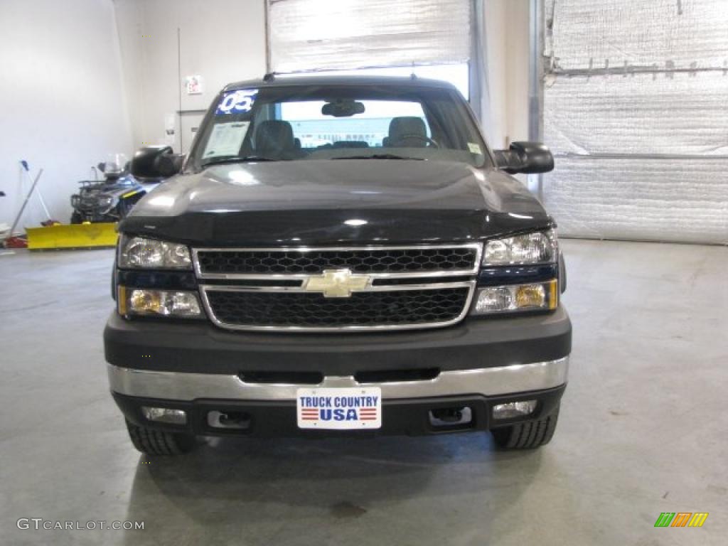 2005 Silverado 3500 LT Crew Cab 4x4 - Dark Blue Metallic / Medium Gray photo #3