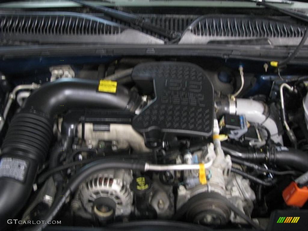 2005 Silverado 3500 LT Crew Cab 4x4 - Dark Blue Metallic / Medium Gray photo #18