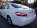 Super White - Camry LE Photo No. 3