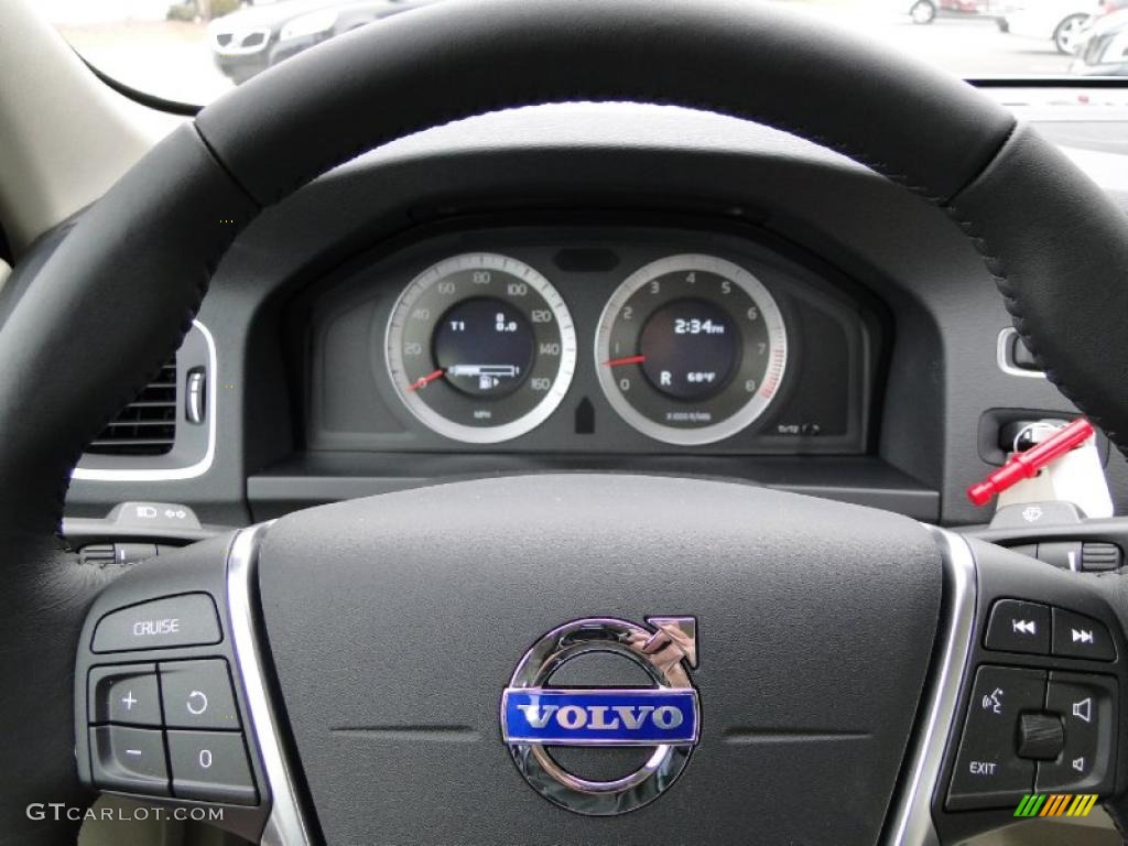 2011 Volvo S60 T6 AWD Soft Beige/Sandstone Steering Wheel Photo #42155016