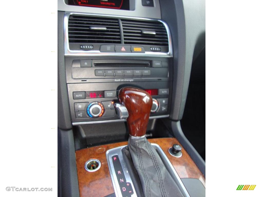 2008 Audi Q7 4.2 Premium quattro 6 Speed Tiptronic Automatic Transmission Photo #42155160