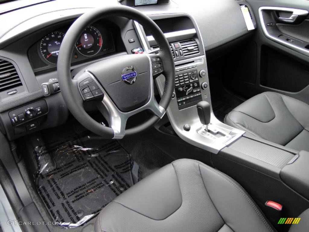 Off Black/Charcoal Interior 2011 Volvo XC60 3.2 AWD Photo #42155560