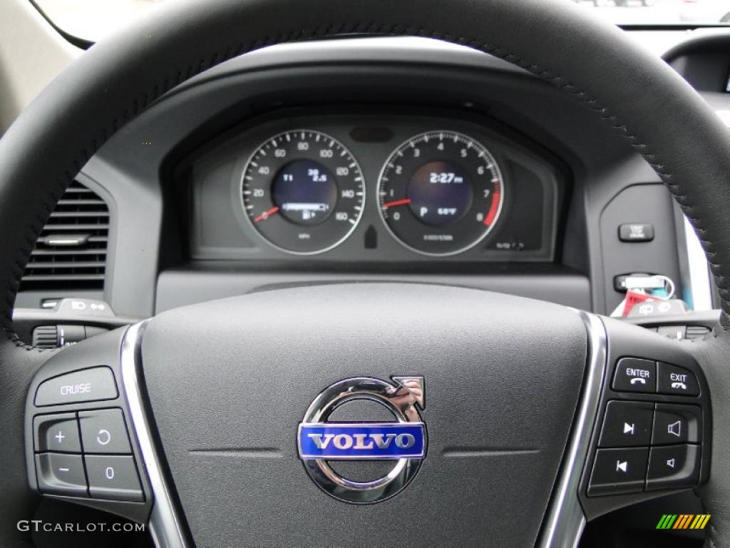 2011 Volvo XC60 3.2 AWD Off Black/Charcoal Steering Wheel Photo #42155900