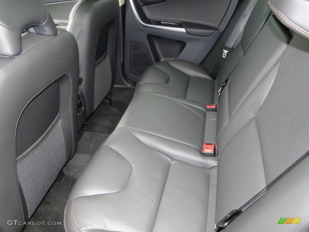 Off Black/Charcoal Interior 2011 Volvo XC60 3.2 AWD Photo #42155940