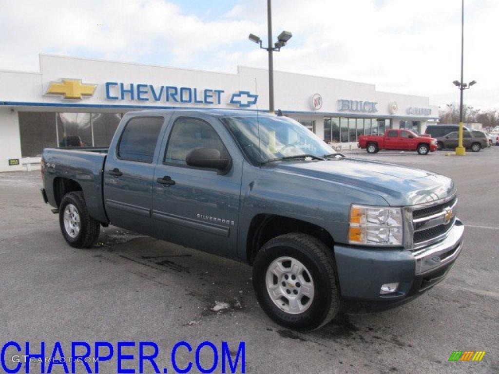 2009 Silverado 1500 LT Crew Cab 4x4 - Blue Granite Metallic / Ebony photo #1