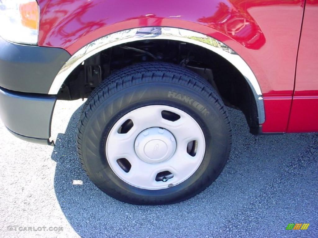 2007 F150 XL Regular Cab - Redfire Metallic / Medium Flint photo #12