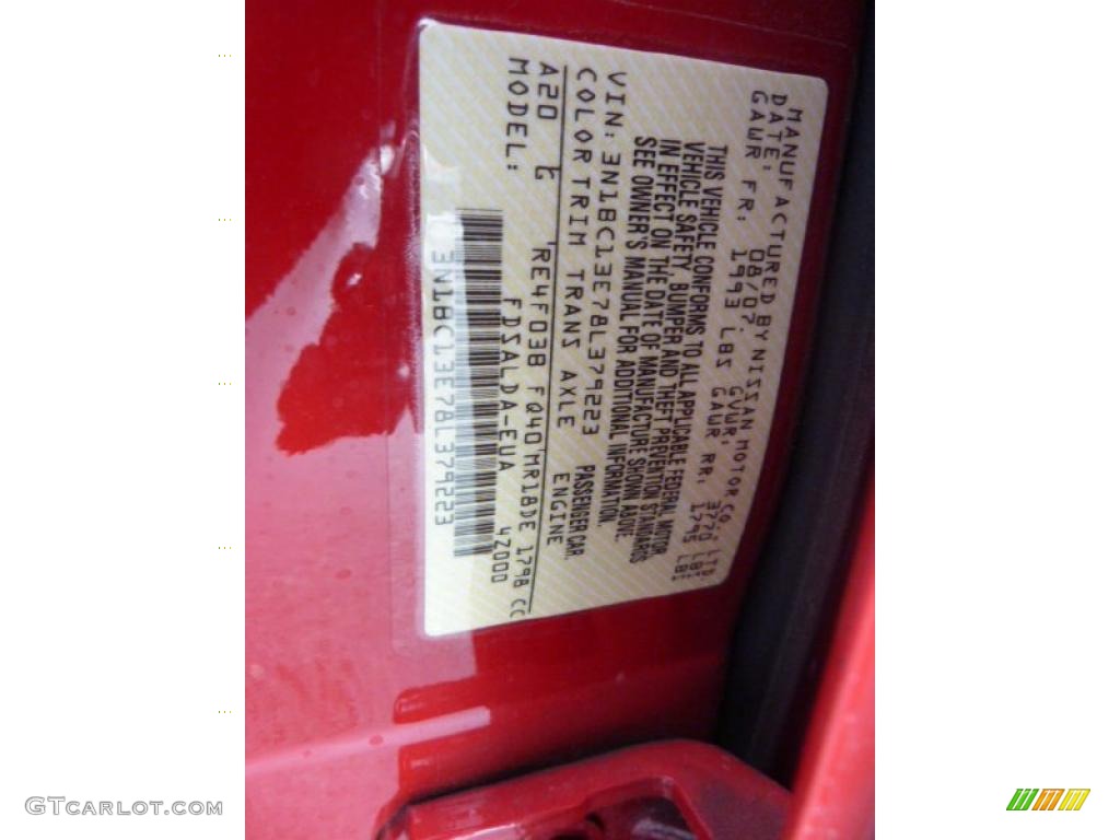 2008 Versa 1.8 S Hatchback - Red Alert / Charcoal photo #19
