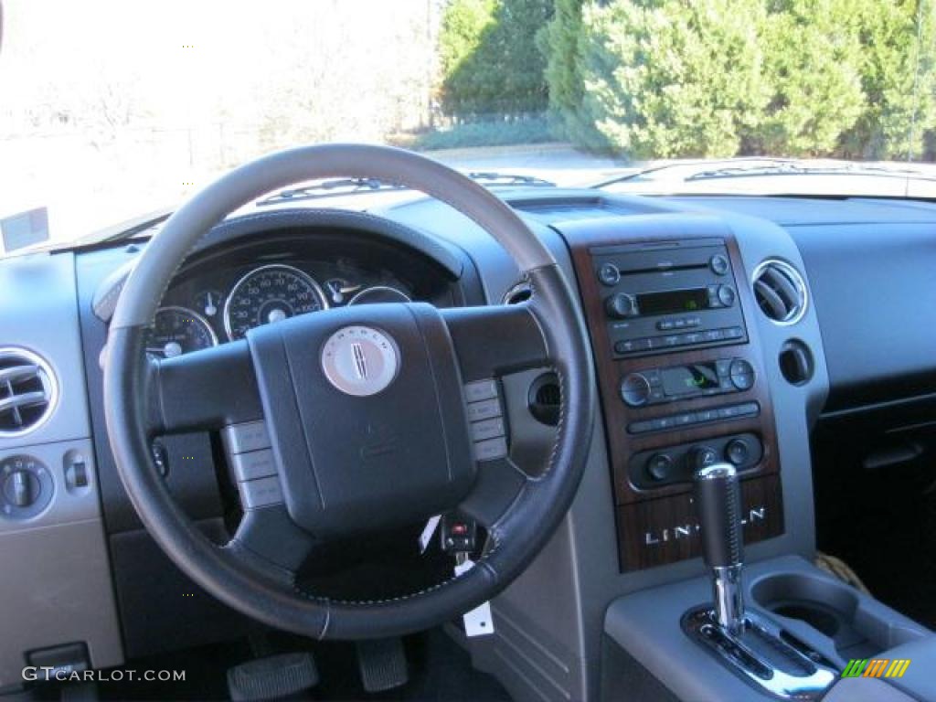 2006 Lincoln Mark LT SuperCrew Dove Grey Dashboard Photo #42167244