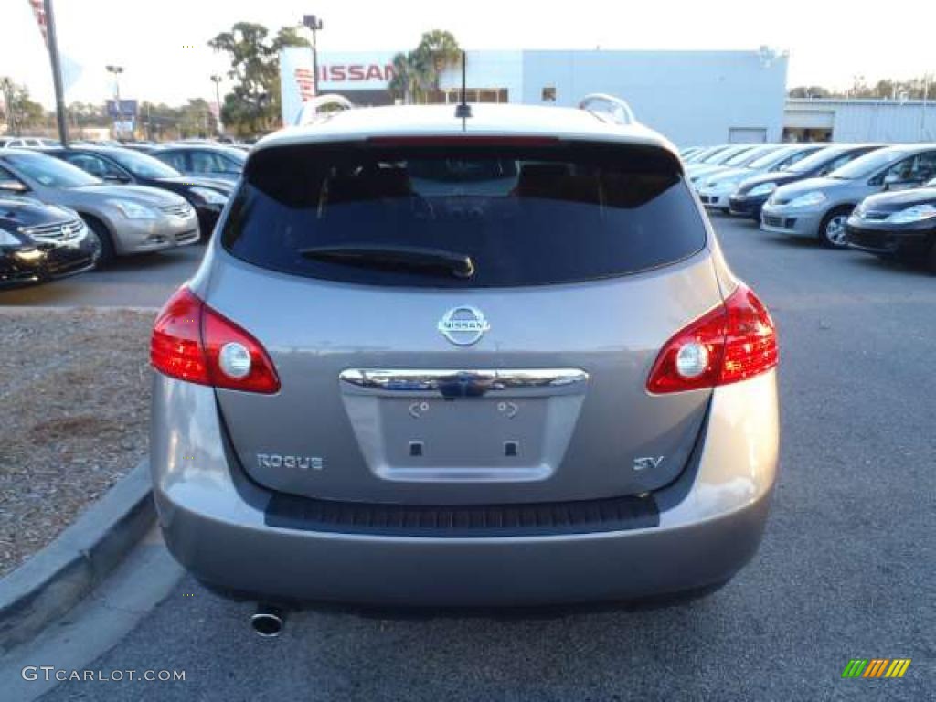 2011 Rogue SV - Gotham Gray Metallic / Gray photo #4