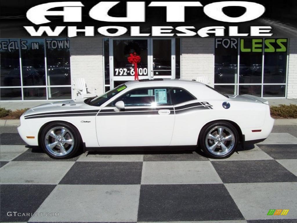 2010 Challenger R/T Classic - Stone White / Dark Slate Gray photo #1