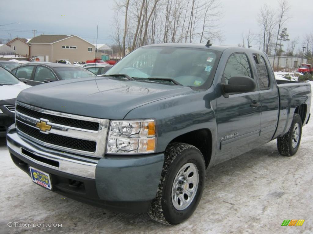 2009 Silverado 1500 LS Extended Cab 4x4 - Blue Granite Metallic / Dark Titanium photo #1