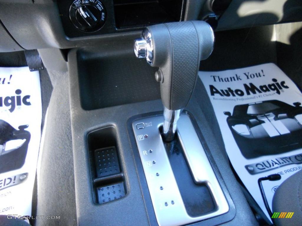 2006 Nissan Frontier SE King Cab 4x4 Transmission Photos
