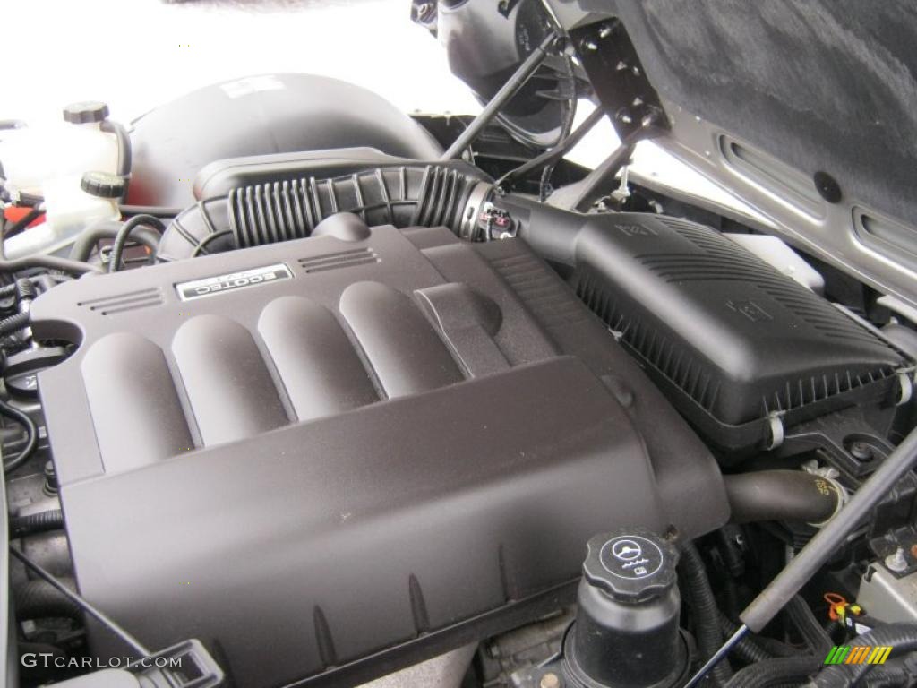 2006 Pontiac Solstice Roadster 2.4 Liter DOHC 16-Valve VVT Ecotec 4 Cylinder Engine Photo #42174652