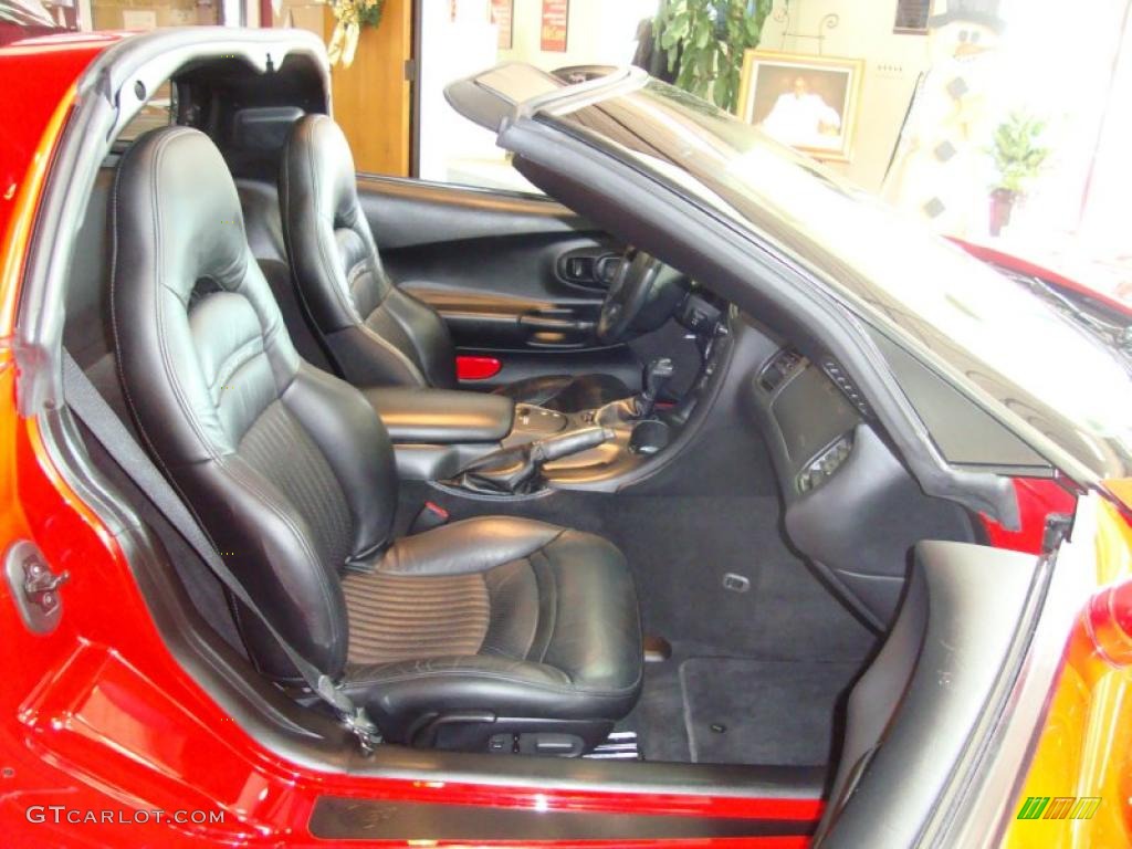 2004 Corvette Coupe - Torch Red / Black photo #17
