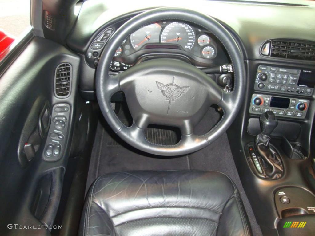 2004 Corvette Coupe - Torch Red / Black photo #21