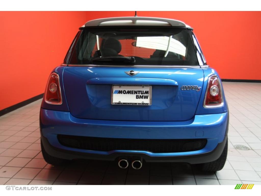 2007 Cooper S Hardtop - Laser Blue Metallic / Punch Carbon Black photo #15