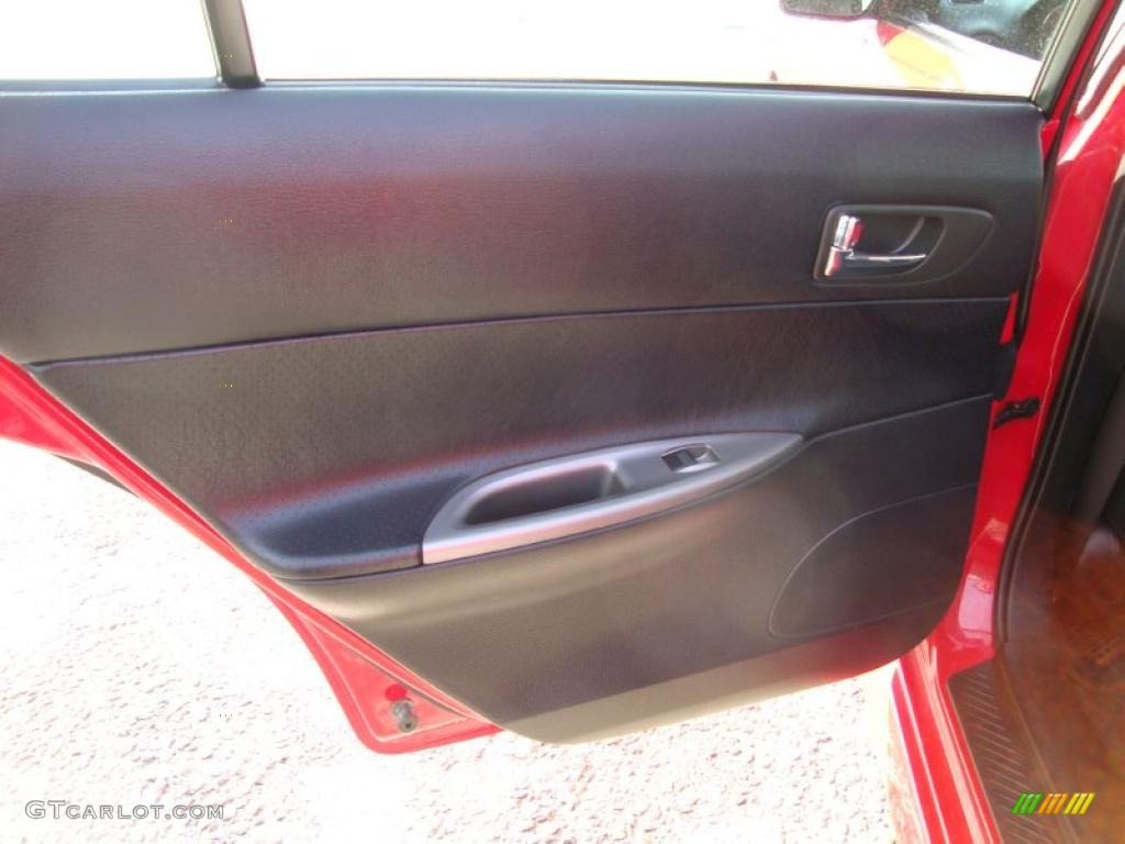 2004 MAZDA6 s Hatchback - Volcanic Red / Black photo #27